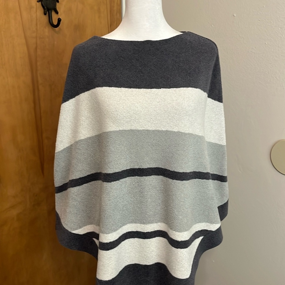 Barefoot Dreams Poncho